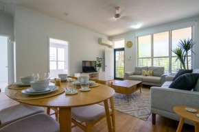 Nightcliff Retreat: Stylish 2BR Apt Near Foreshore